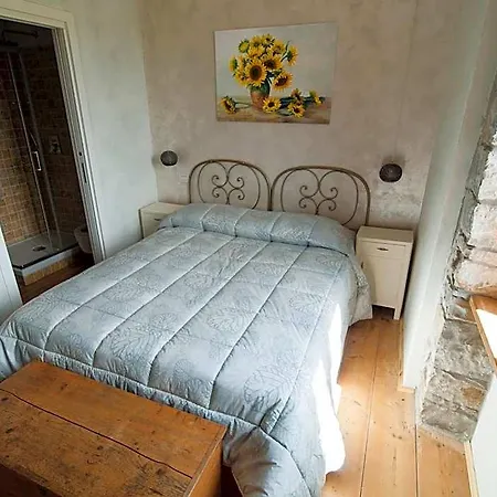Bed & Breakfast Il Glicine 3*