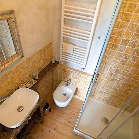 Il Glicine Bed & Breakfast